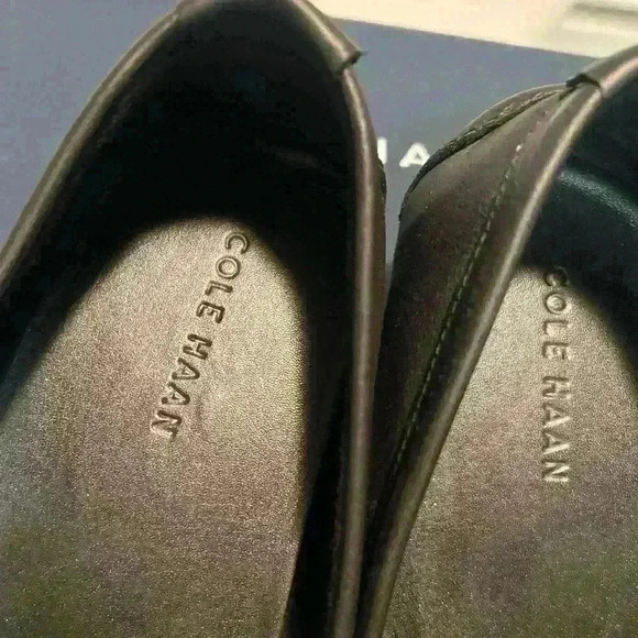 👞 Cole Haan Men’s Loafers with Pewter accent - Picture 2 of 4